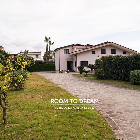Room To Dream San Valentino Torio Buitenkant foto