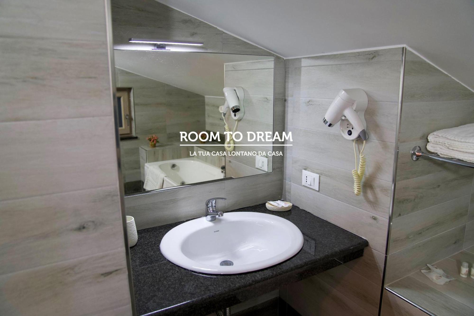 Room To Dream San Valentino Torio Buitenkant foto