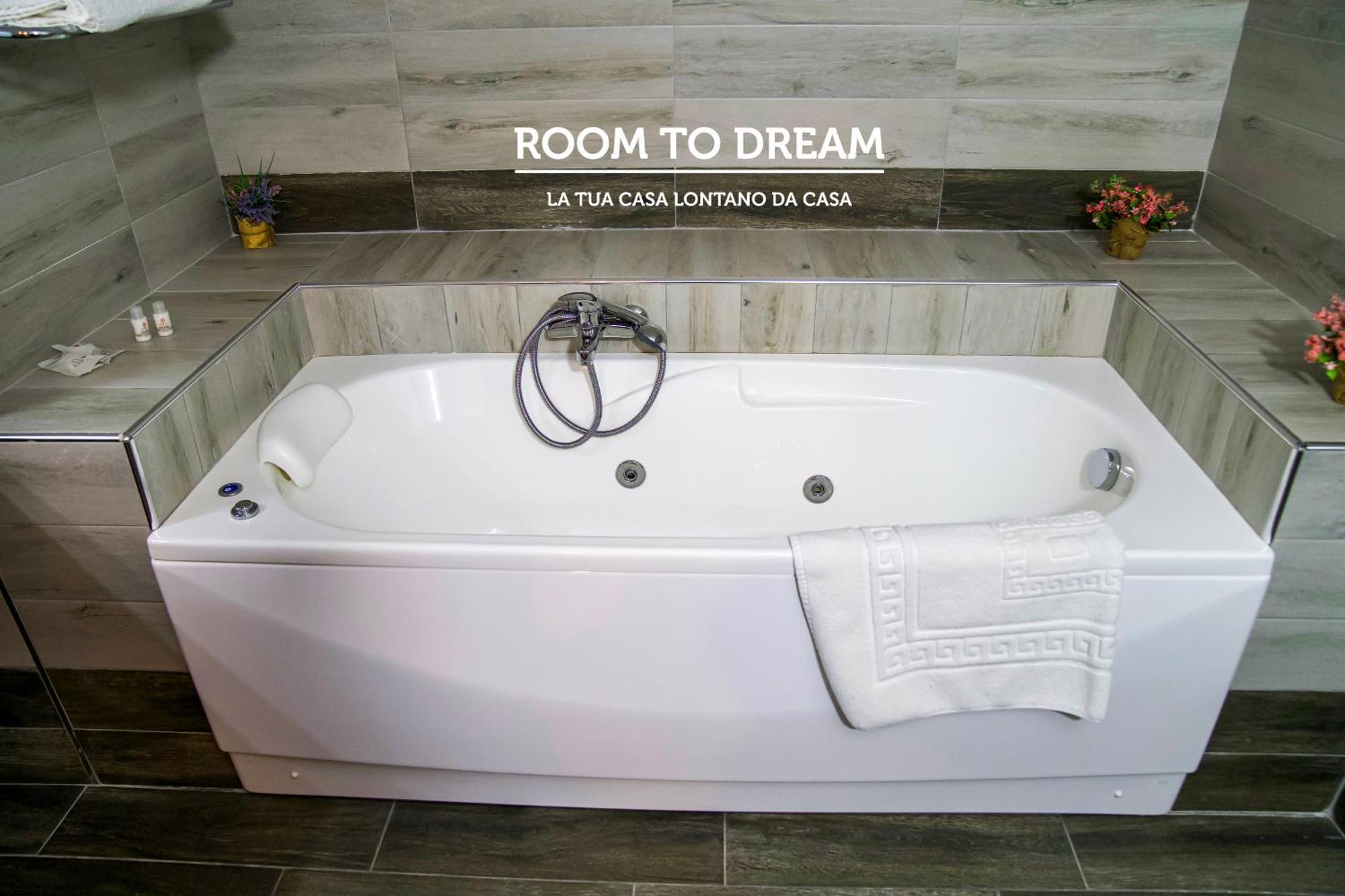 Room To Dream San Valentino Torio Buitenkant foto